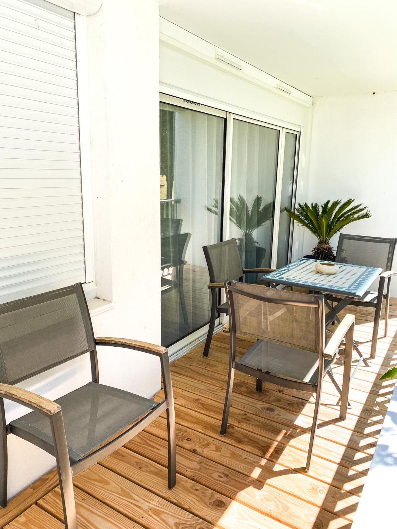 T3 Moderne Avec Balcon Terrasse Et Parking Gratuit Daire Niort Dış mekan fotoğraf